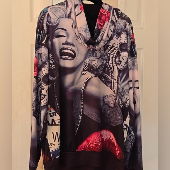 Marilyn Monroe Hoodie - Picture 1 of 4